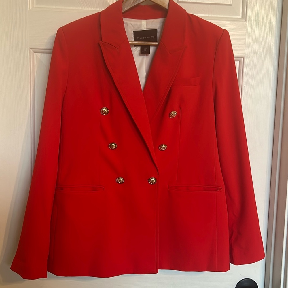 Red double-breasted Tahari blazer. Sz L